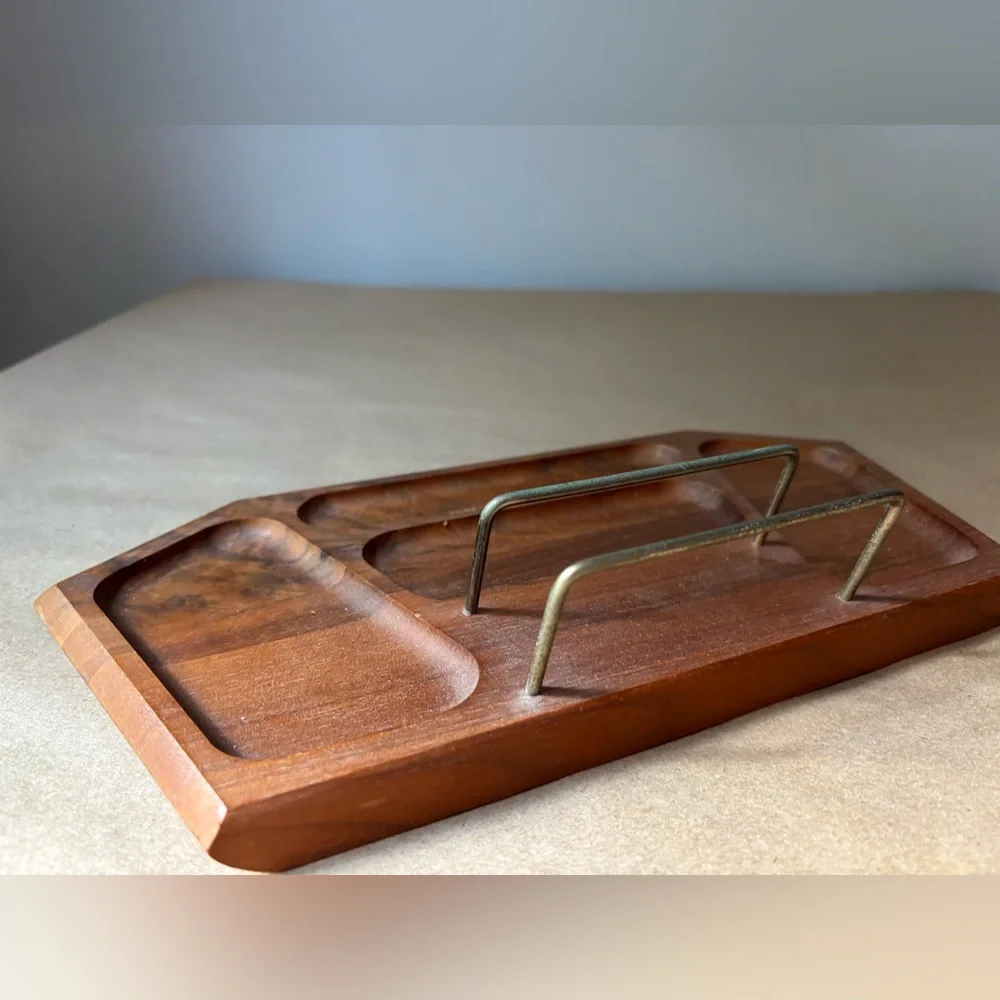 Vintage Wooden dresser butler with Metal details